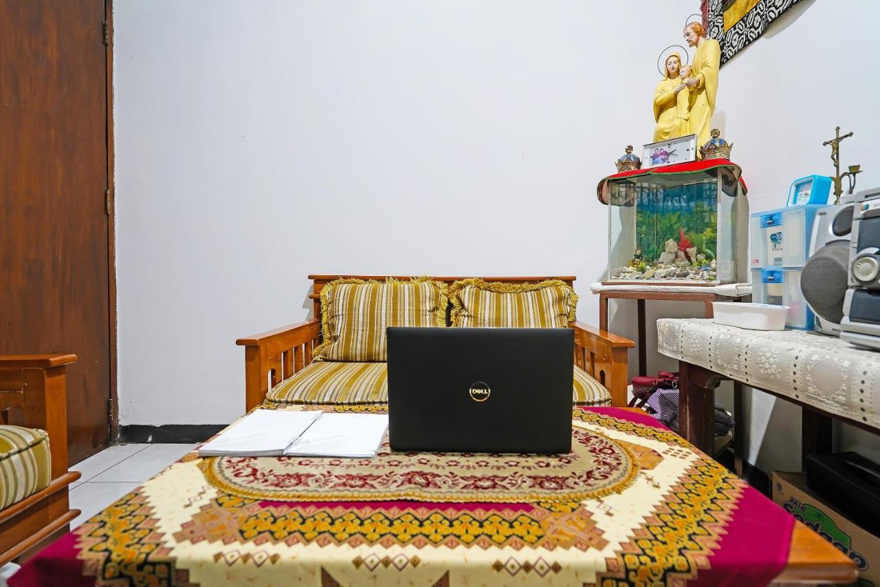 Spot On 91723 Sony Homestay Syariah 苏加武眉 外观 照片