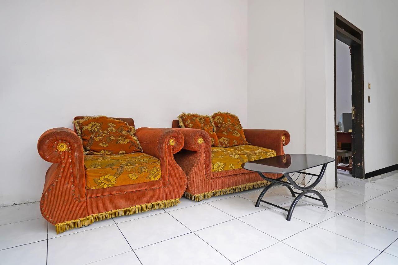 Spot On 91723 Sony Homestay Syariah 苏加武眉 外观 照片